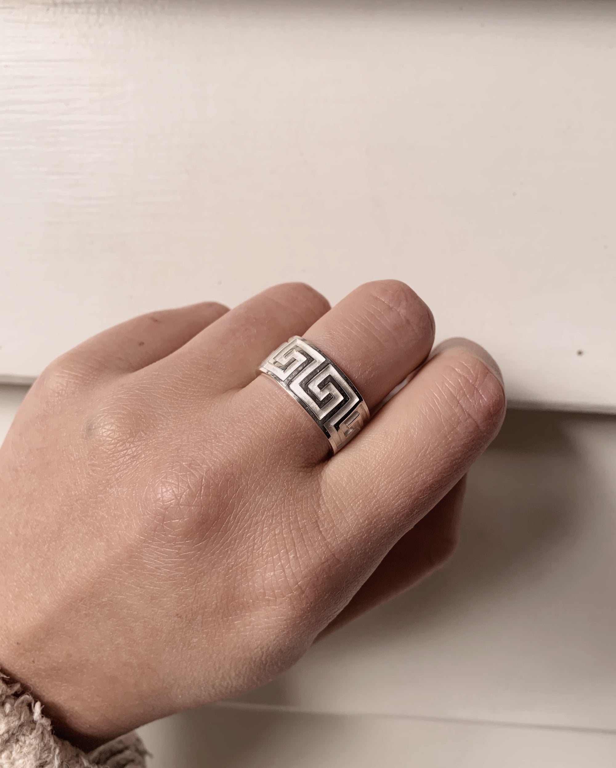 Meandros ring