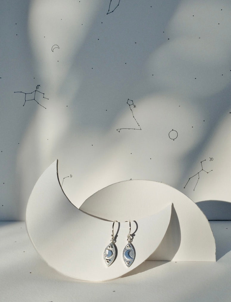 Mezzaluna Earrings