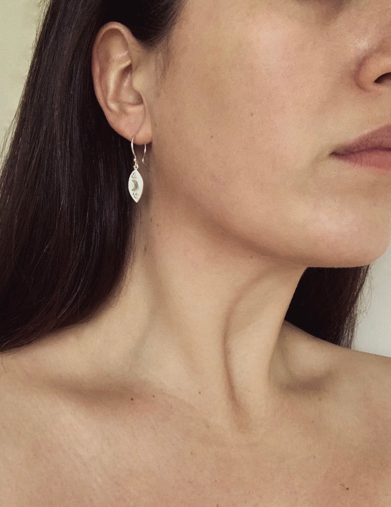 Mezzaluna Earrings
