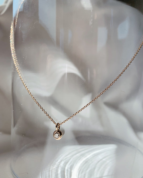 Sigil diamond pendant in 9ct yellow gold