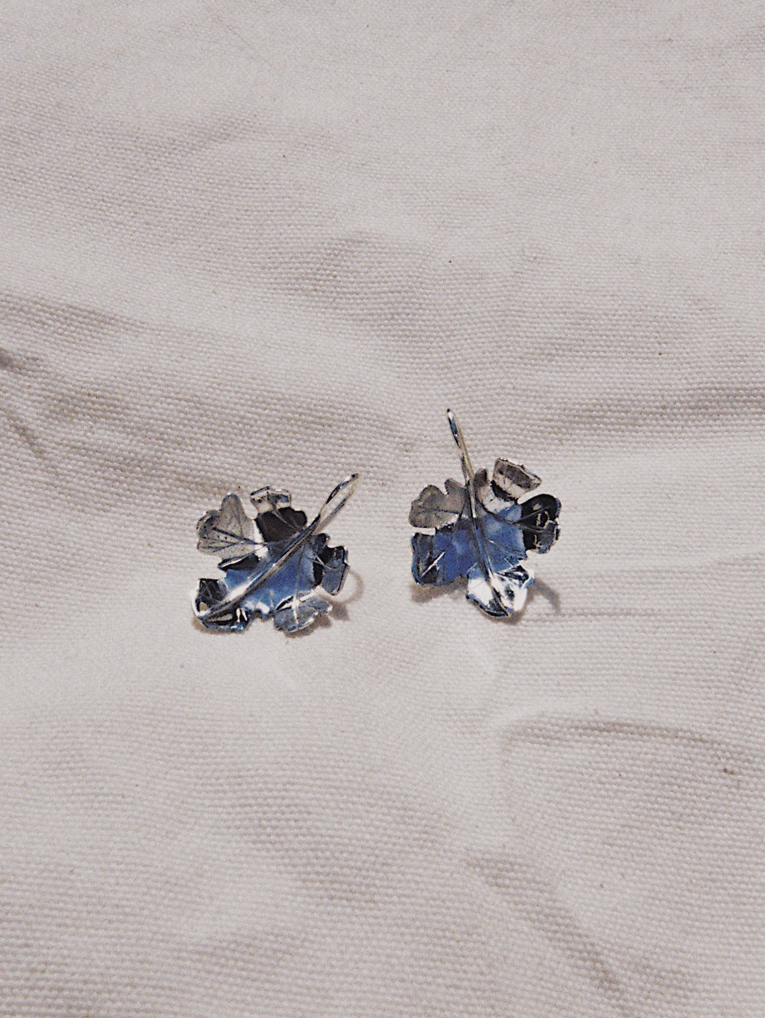 Figaro earrings